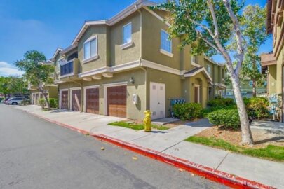 1142 Latigo Cove #8 Photo